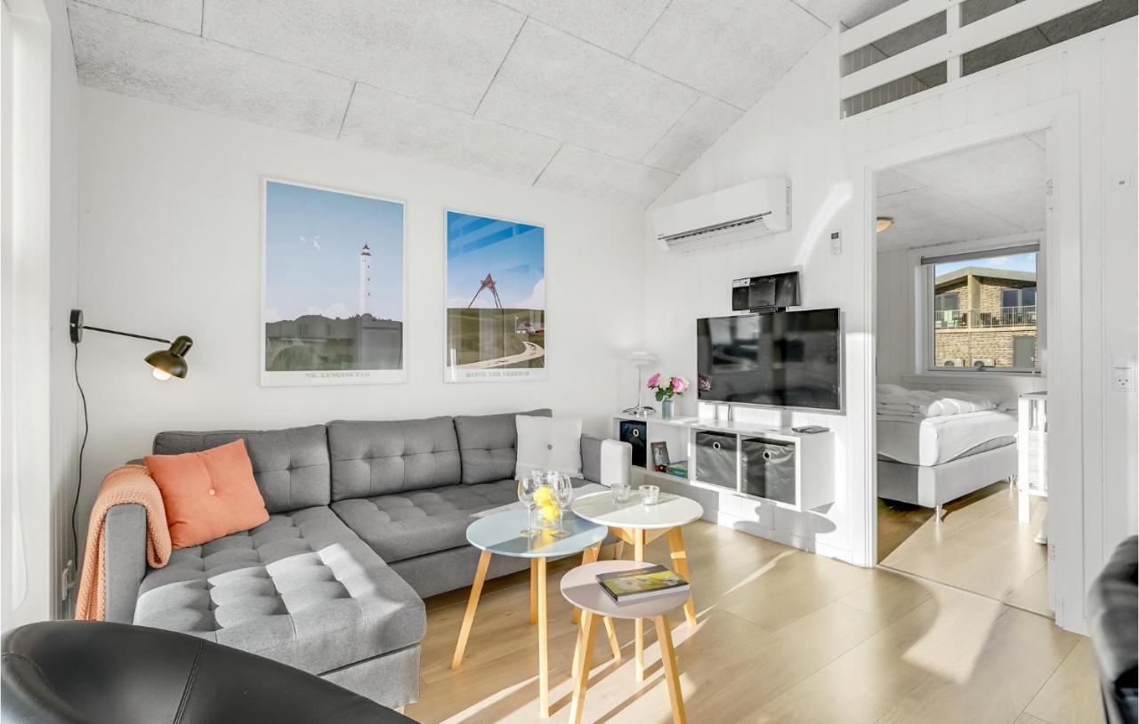 Awesome Home In Ringkobing With Kitchen Søndervig エクステリア 写真