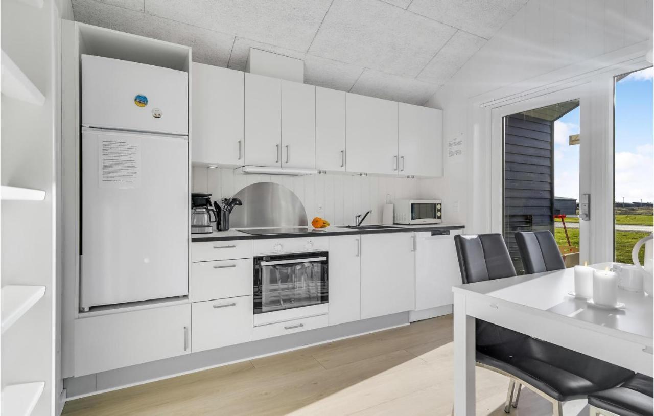 Awesome Home In Ringkobing With Kitchen Søndervig エクステリア 写真